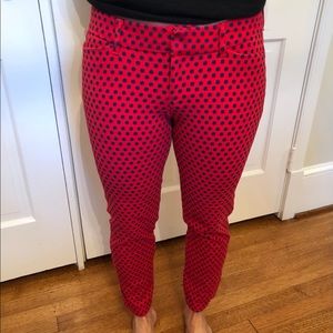 Red and navy design cropped pant
